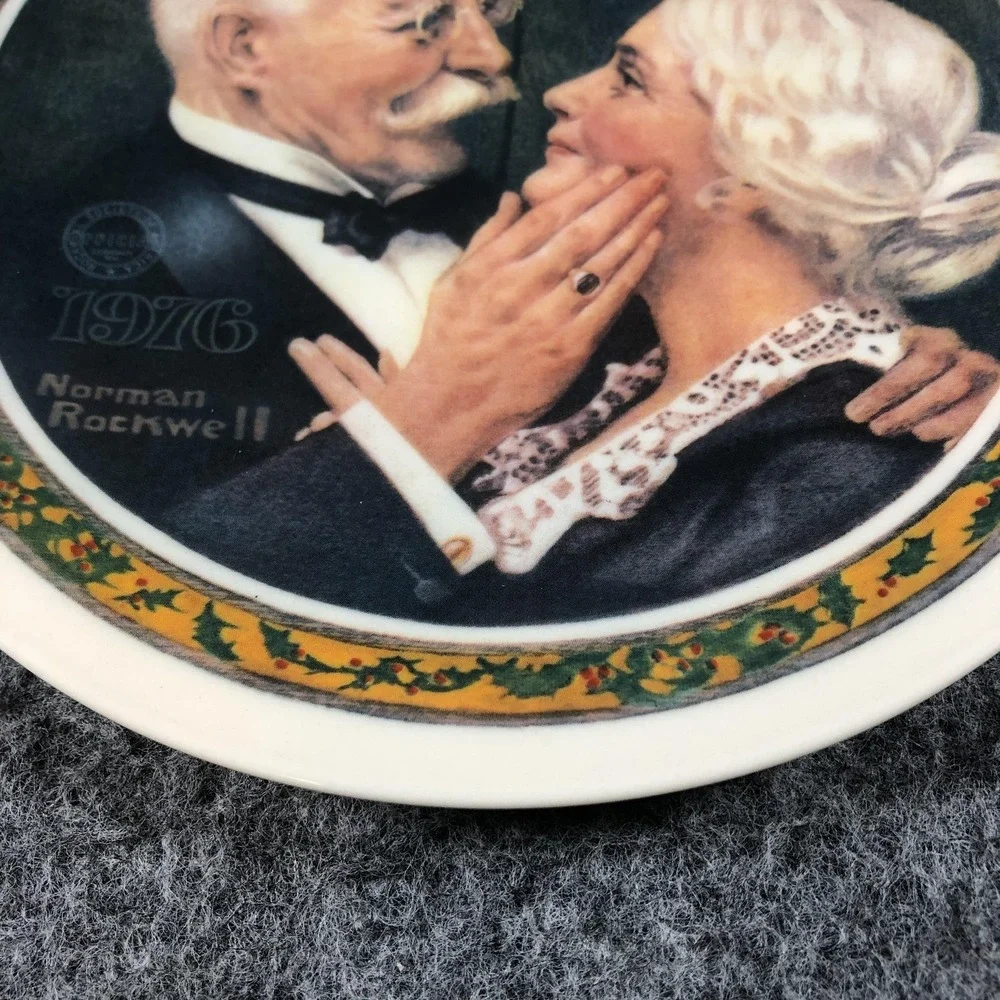 Vintage 1976 Knowles Norman Rockwell Golden Christmas Plate USA‎ Limited Edition